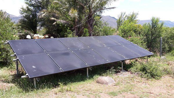 12_x_170_watt_solar_panels_for_solar_pool_system.jpg