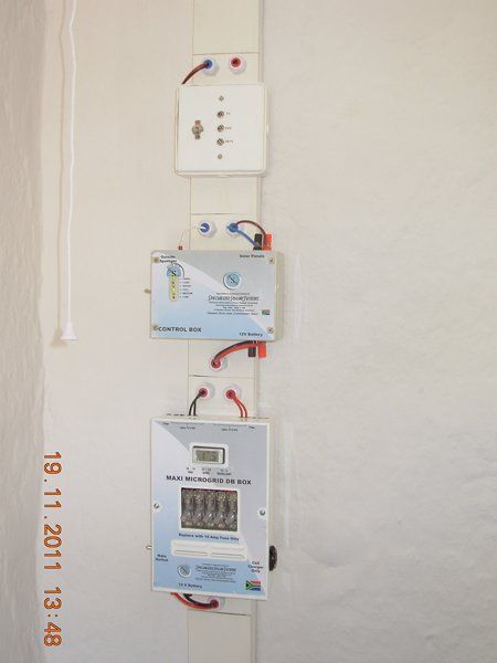 electric_board_for_solar_system.jpg