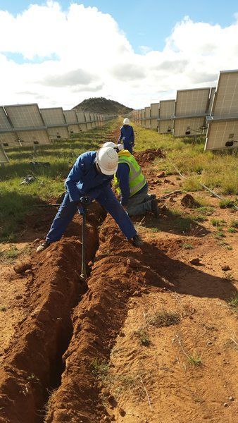 installation_of_piping_on_solar_farm.jpg